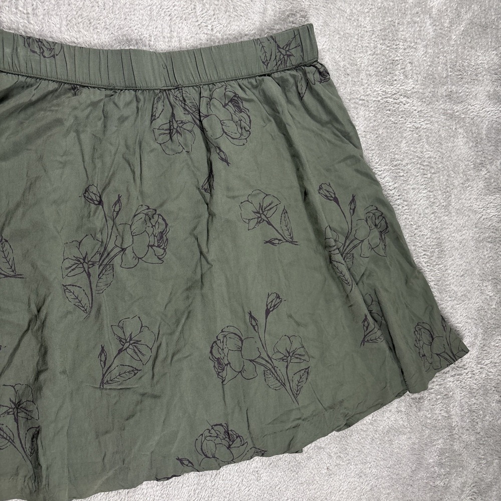 Old Navy Green Floral Pull Up Skirt With Pockets Size Extra Small - Picture 11 of 12